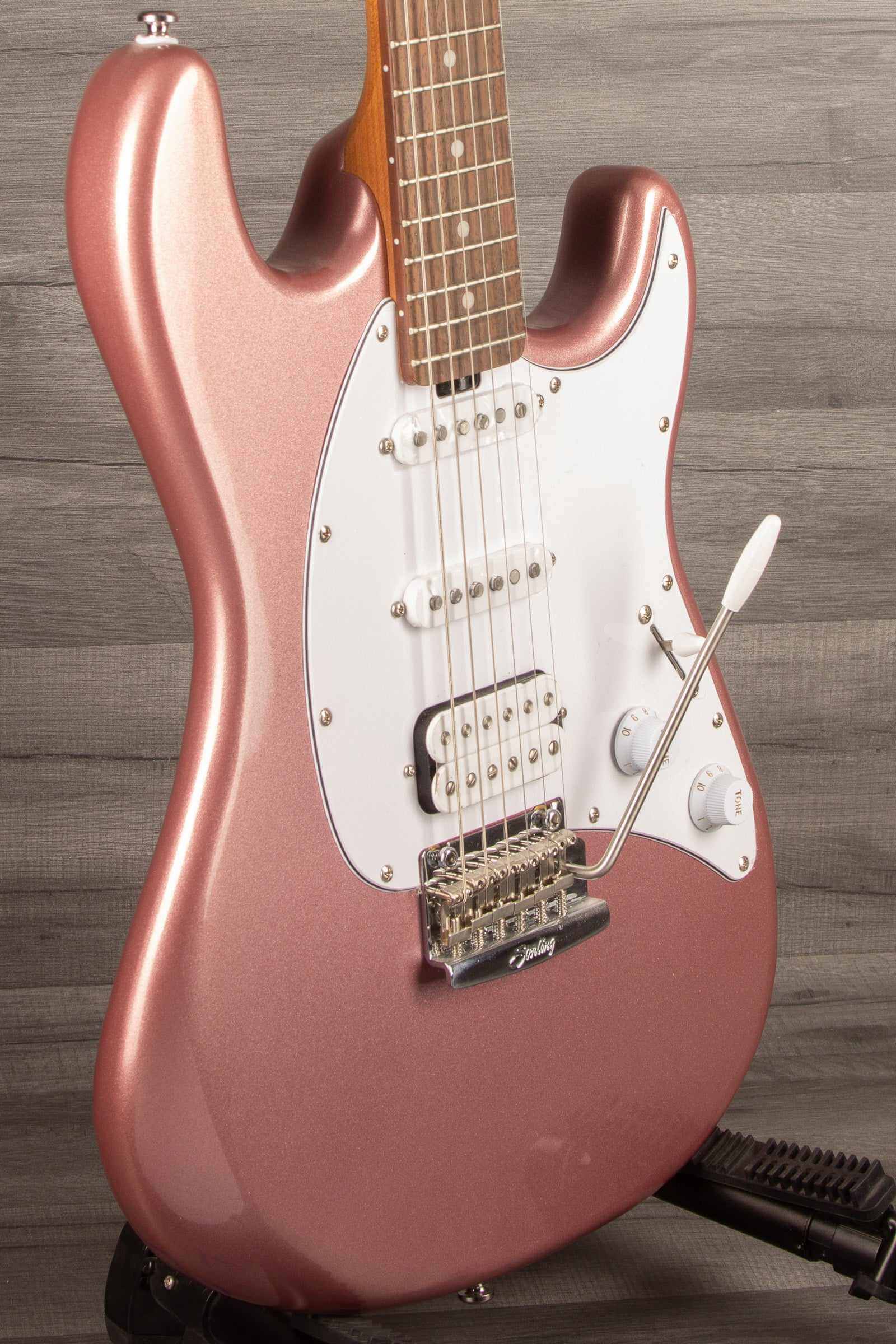 Music Man Sterling Cutlass HSS CT50HSS - Rose Gold