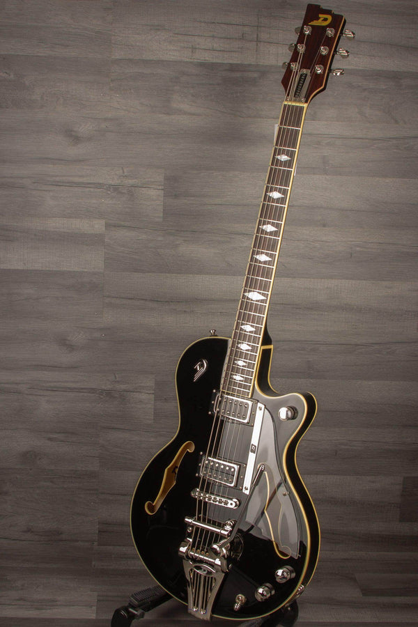 Duesenberg Starplayer TV Deluxe - Black - MusicStreet
