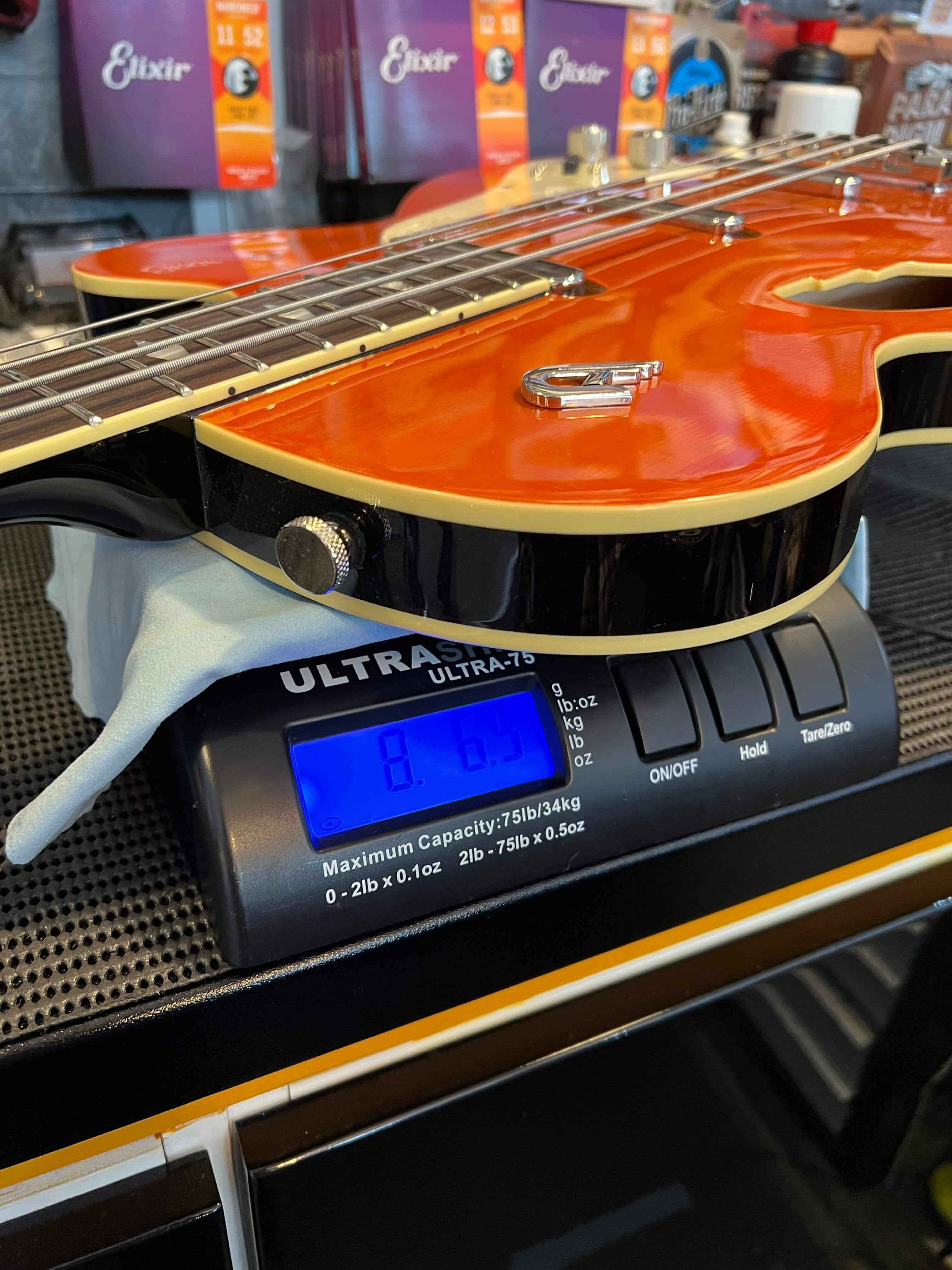 Duesenberg Motown bass Guitar - Vintage Orange