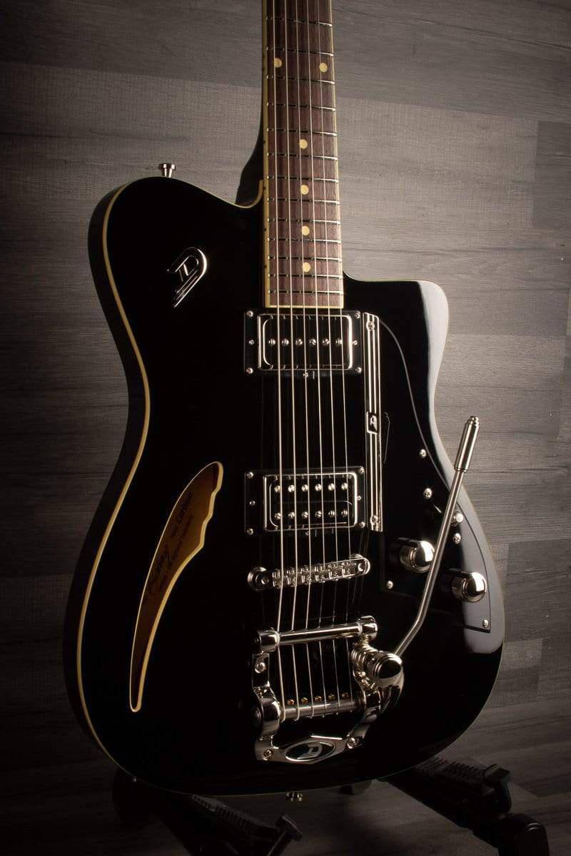 Duesenberg Caribou In Black With Hard Case - MusicStreet