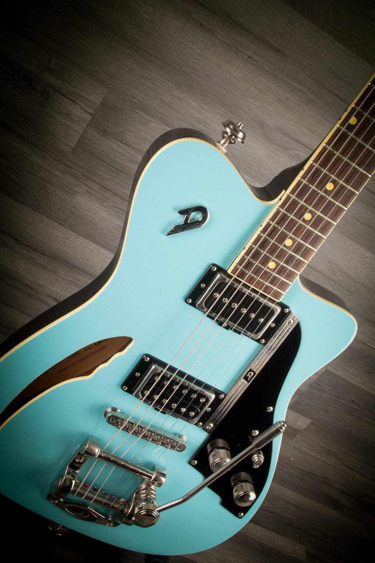 USED - Duesenberg Caribou In Narvik Blue With Hard Case