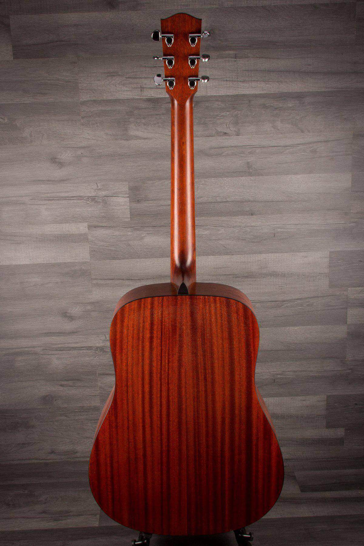 Eastman PCH1-D - Solid Sitka Spruce top