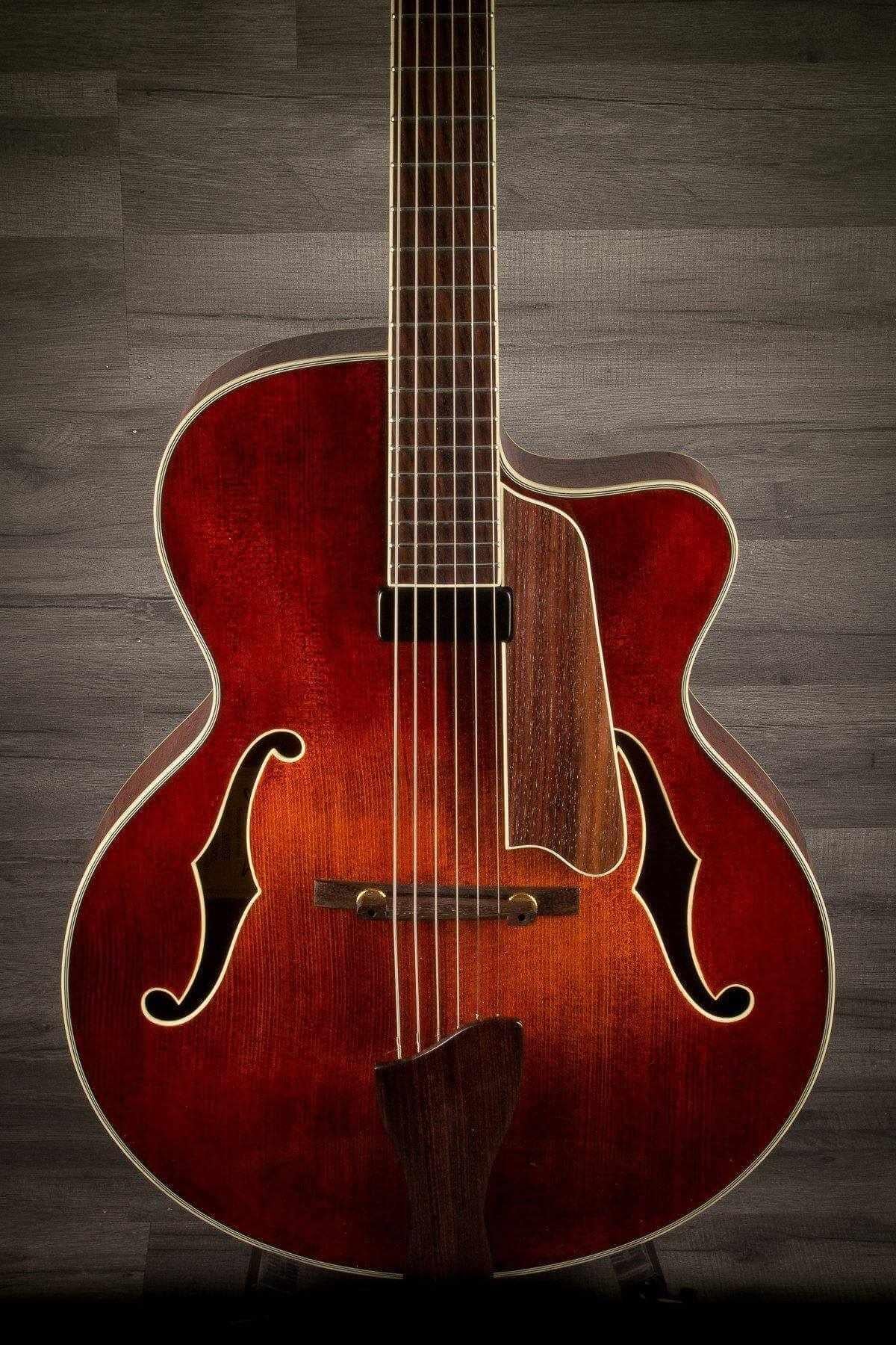 USED - Eastman AR605CE Archtop Guitar