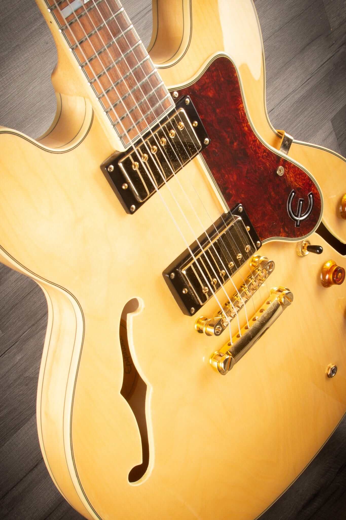 USED - Epiphone Sheraton ii - Natural, Gold Hardware - 2011