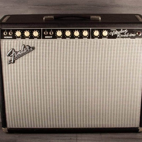 MusicStreet USED - Fender Custom Vibrolux