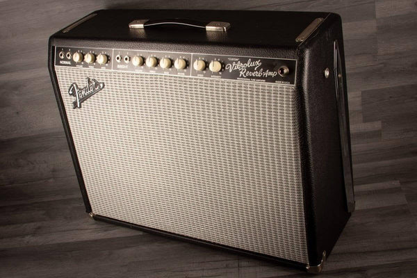 MusicStreet USED - Fender Custom Vibrolux