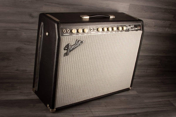 MusicStreet USED - Fender Custom Vibrolux