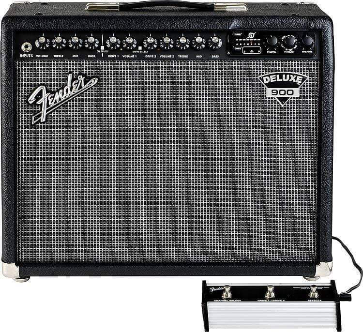 USED - Fender Deluxe 900