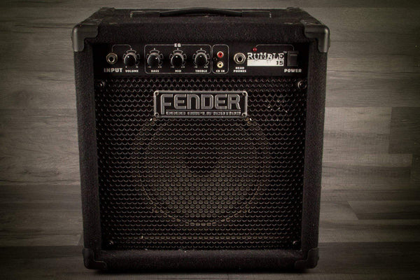 USED - Fender Rumble 15 Bass Combo