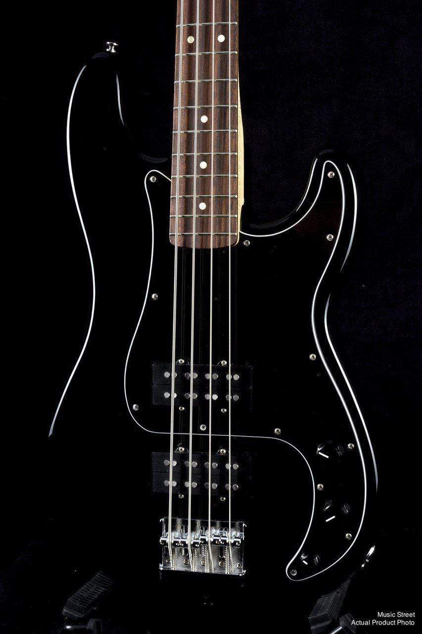 USED - Fender Blacktop Precision Bass