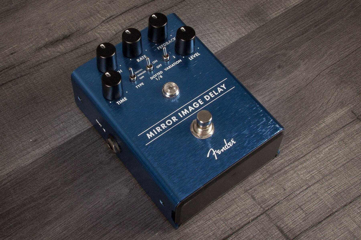 USED - Fender Mirror Image Delay