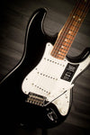 Fender Player Stratocaster - Black / Pau Ferro - MusicStreet