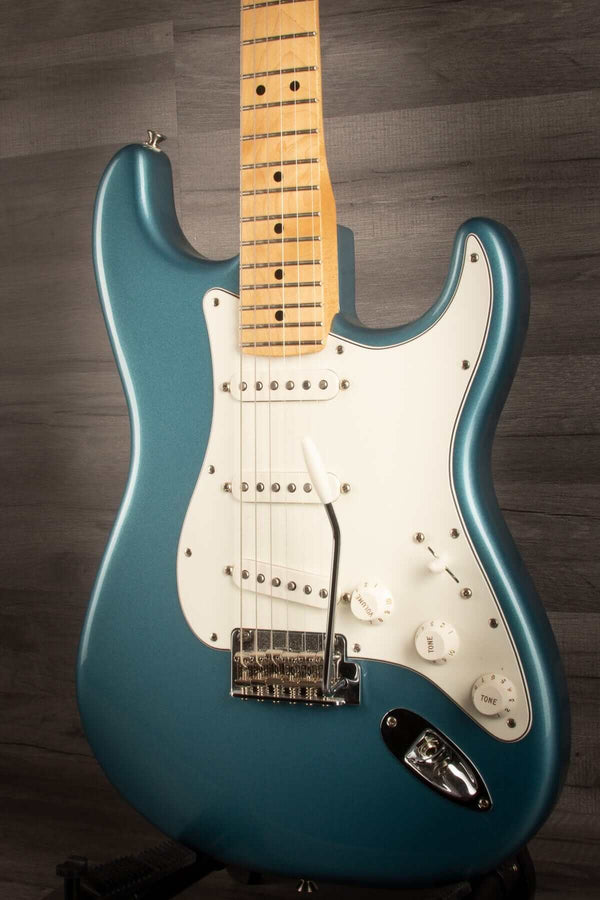 Used - Fender Player Stratocaster - Tidepool Maple neck (upgraded Fender locking machineheads)