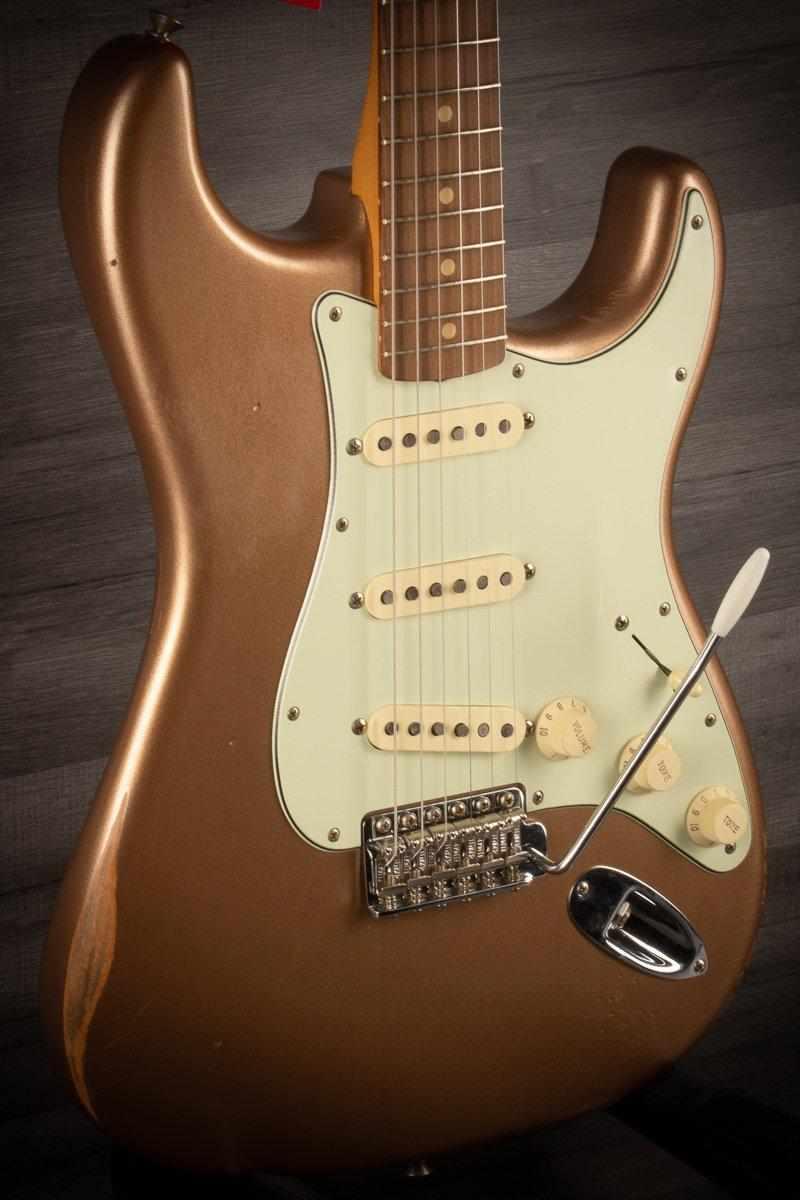 Fender Vintera Road Worn '60s Stratocaster Firemist Gold