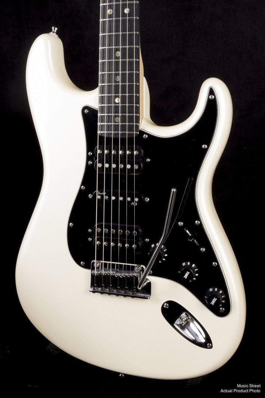 USED - Fender American Deluxe Stratocaster Hsh (Olympic Pearl, Ebony Fingerboard)