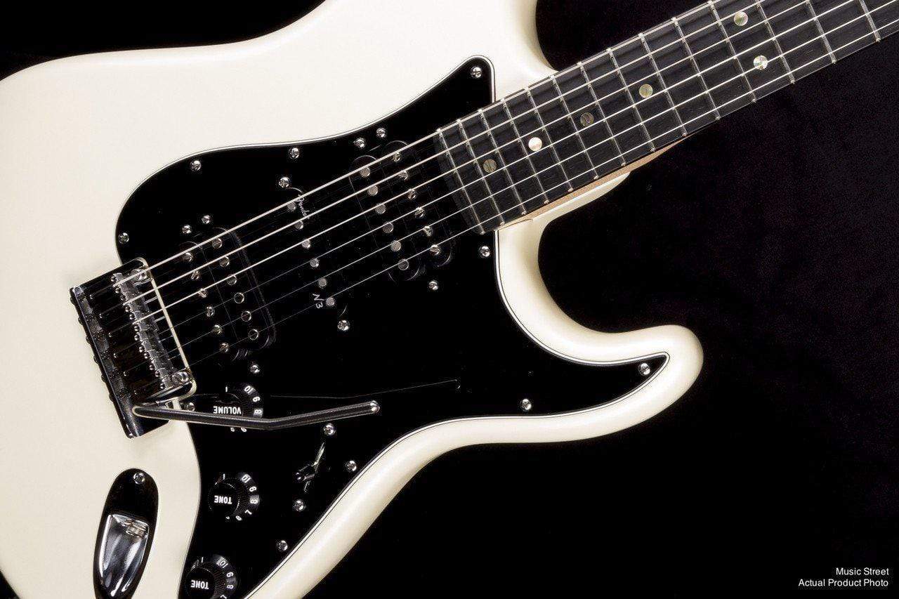 USED - Fender American Deluxe Stratocaster Hsh (Olympic Pearl, Ebony Fingerboard)