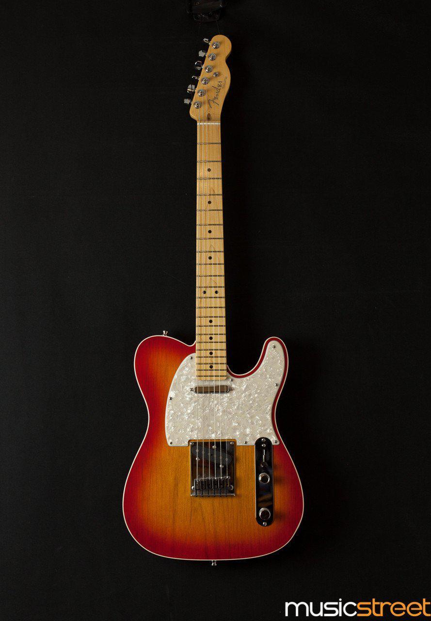 USED Fender American Deluxe Telecaster (Aged Cherry Burst, Maple)