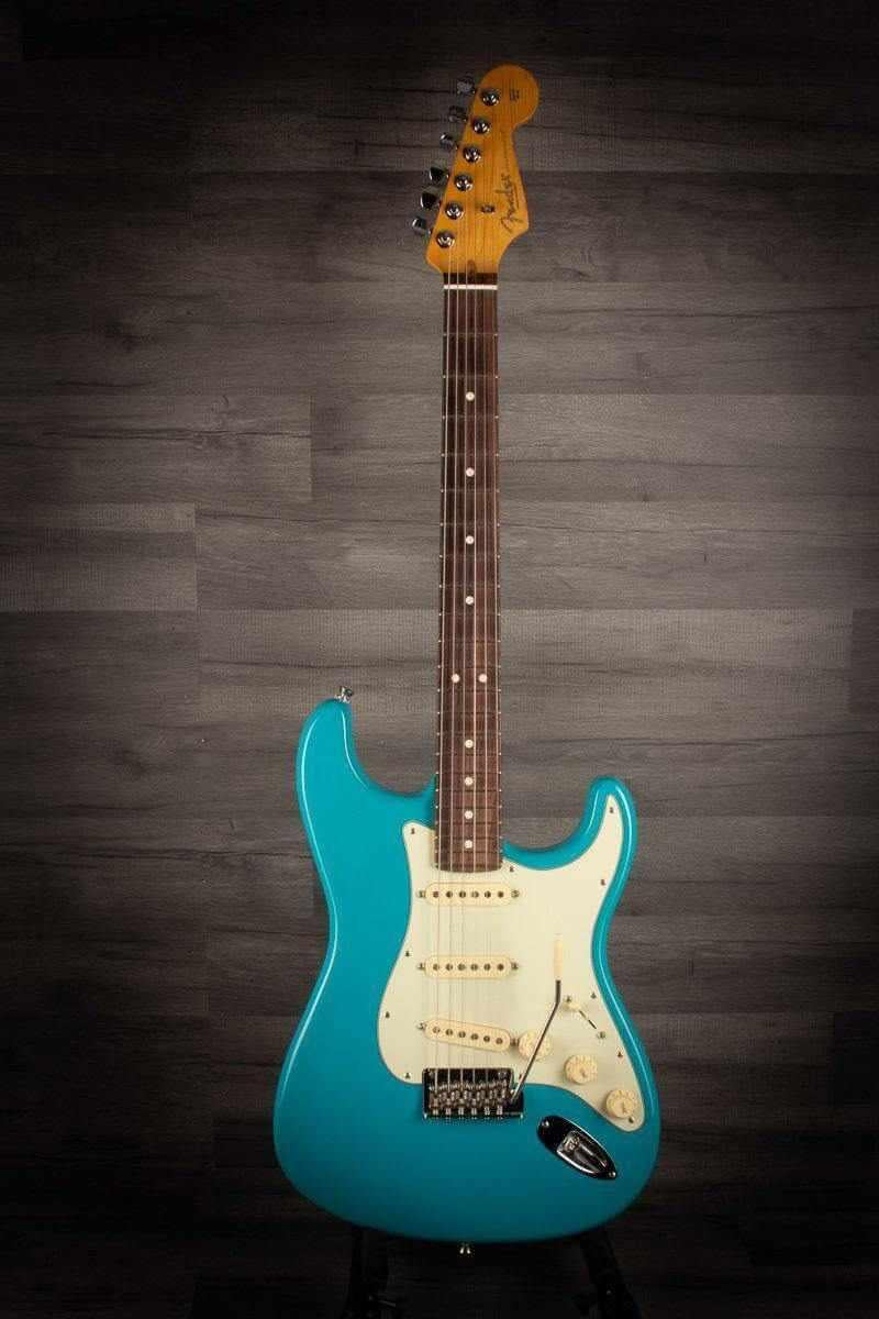 USED - Fender American Professional II Stratocaster - Miami Blue - Rosewood