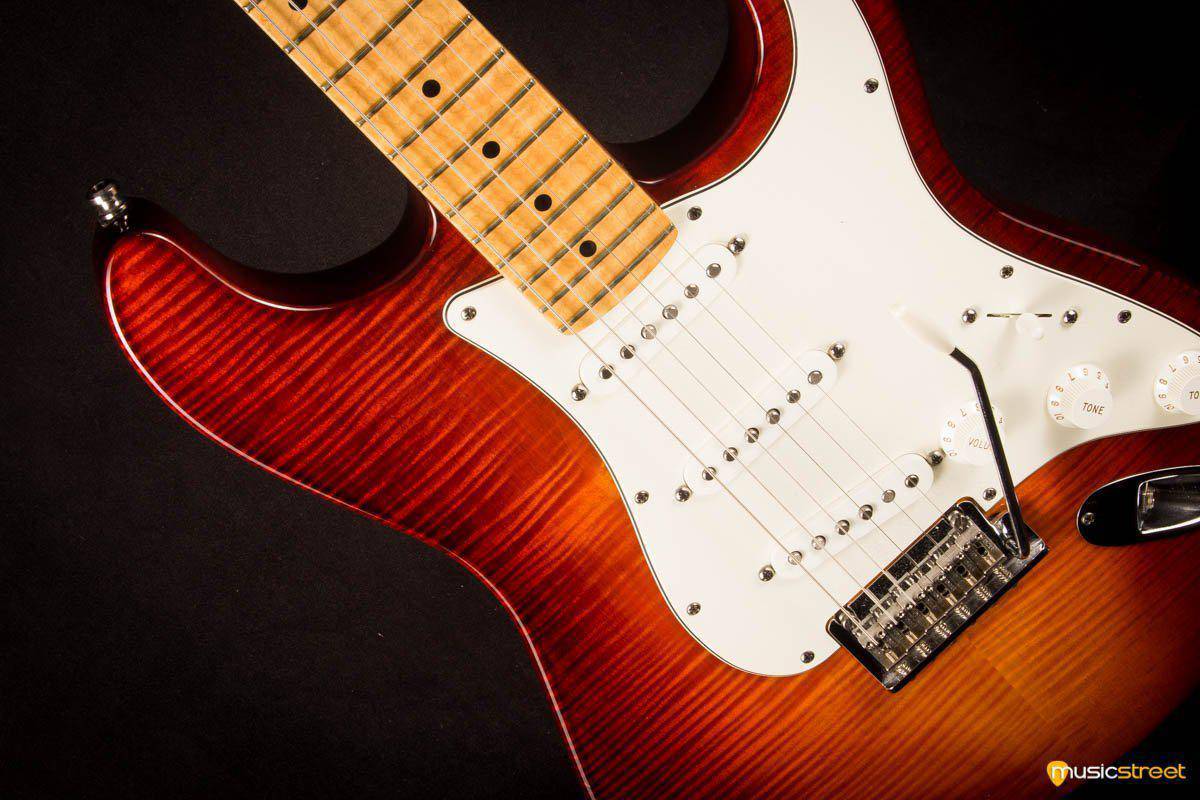 USED - Fender American Select Stratocaster