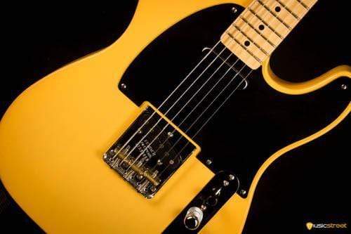 USED - Fender American Vintage '52 Telecaster Butterscotch Guitar