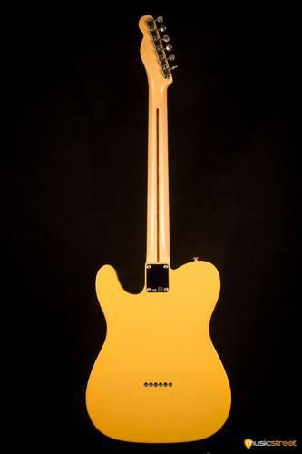 USED - Fender American Vintage '52 Telecaster Butterscotch Guitar