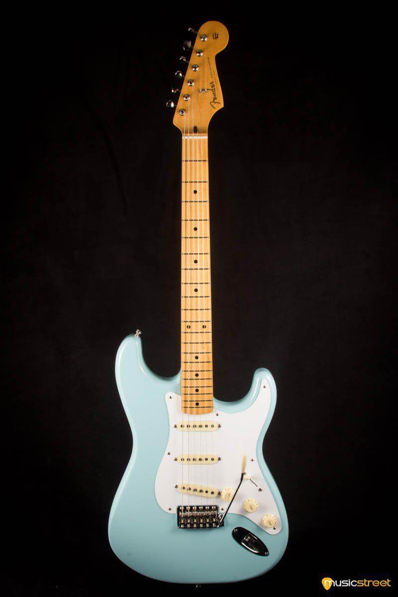 USED - Fender - Classic Series 50'S Stratocaster - Daphne Blue