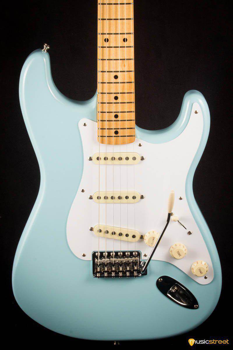 USED - Fender - Classic Series 50'S Stratocaster - Daphne Blue