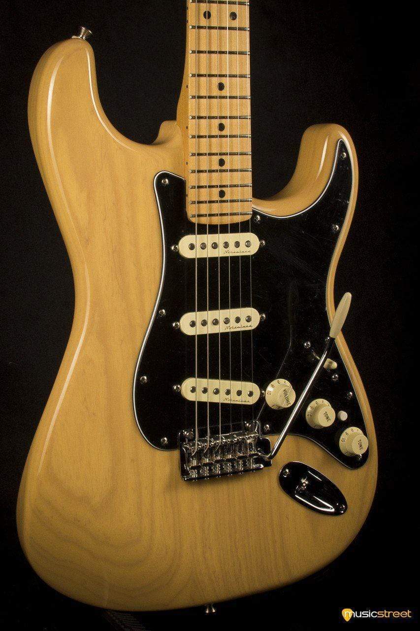 USED - Fender Deluxe Stratocaster Vintage Blonde