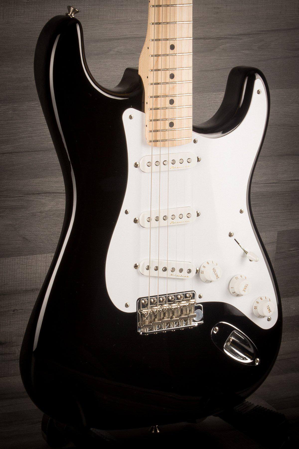 USED - Fender Eric Clapton Stratocaster - Blackie