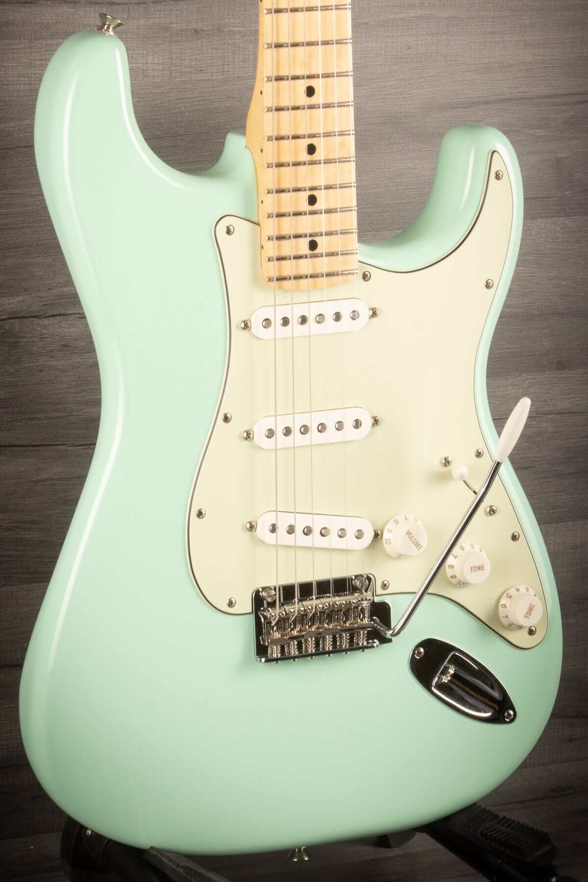 USED - Fender Limited Edition Player Stratocaster Surf Green