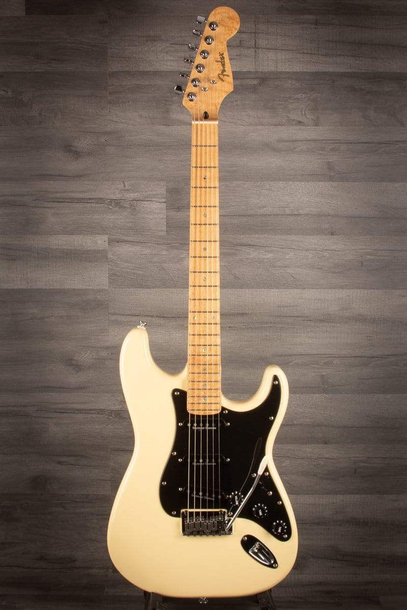 USED - Fender Lite Ash Stratocaster, Korean Samick factory