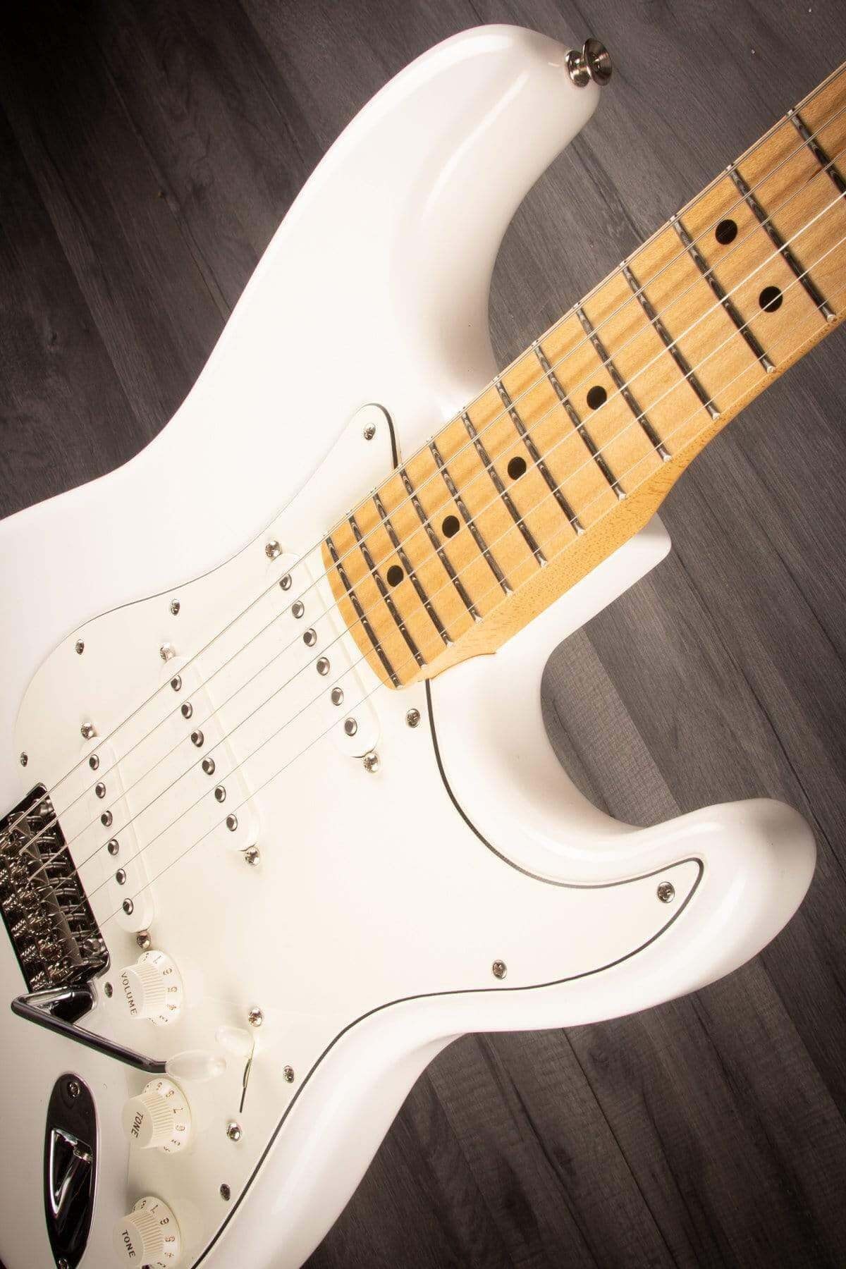 USED - Fender Player Series Stratocaster - Polar White