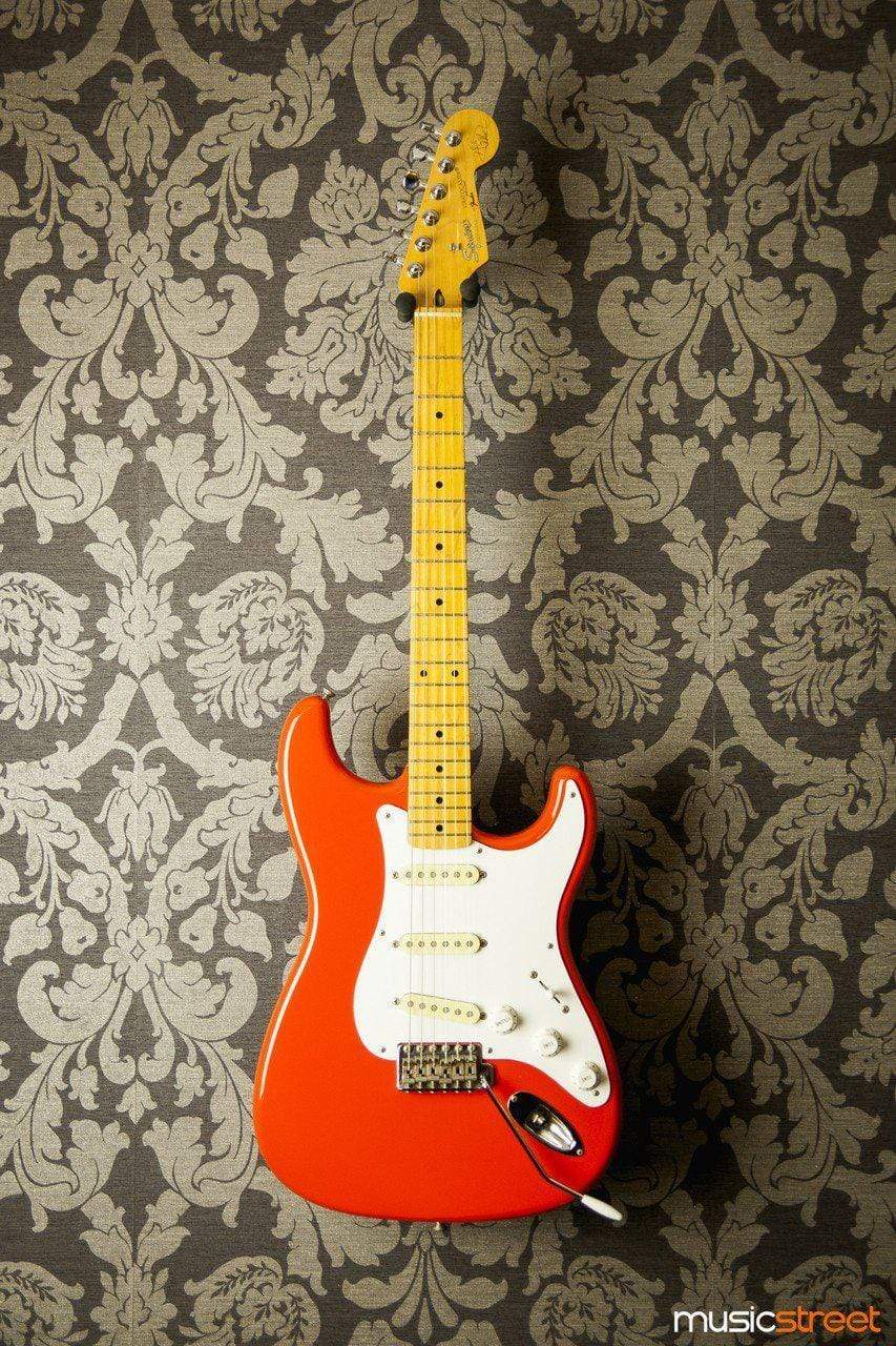 USED - Fender Squier Stratocaster 1991 "Hank Marvin" Signature