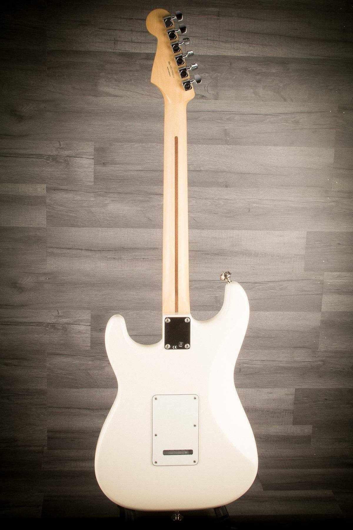 USED - Fender Standard Stratocaster - Arctic White