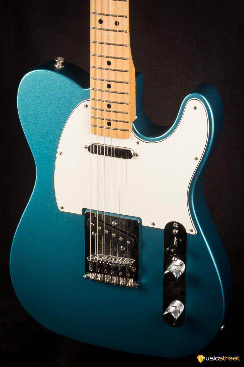 USED - Fender Standard Telecaster - Lake Placid Blue, Maple Neck