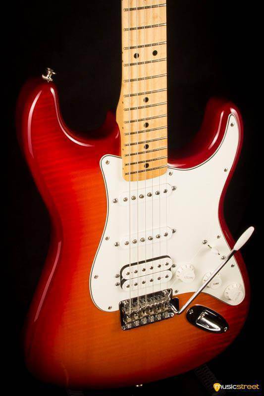 USED - Fender Strat Plus Top Usb