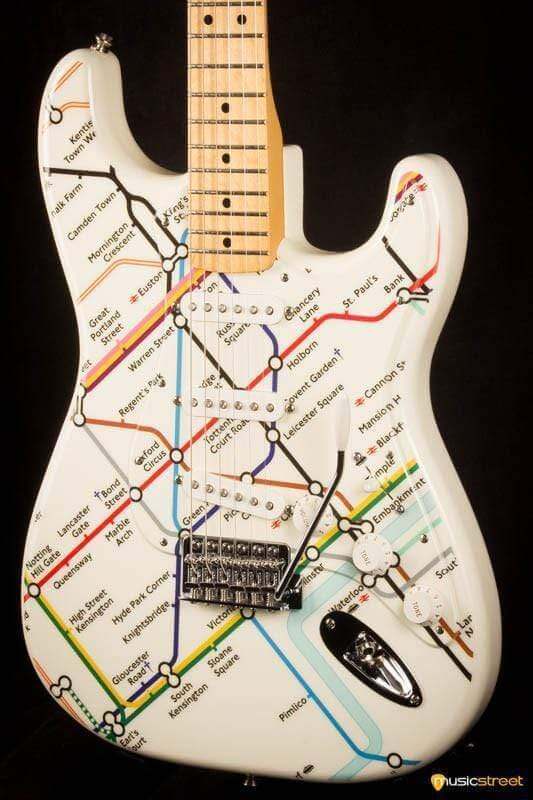 USED - Fender Stratocaster Made In Mexico - Limited Edition London Underground Map