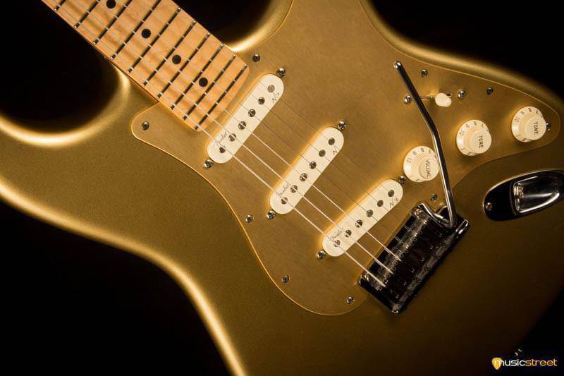 USED - Fender Stratocaster Usa Deluxe 2012 Aztec Gold