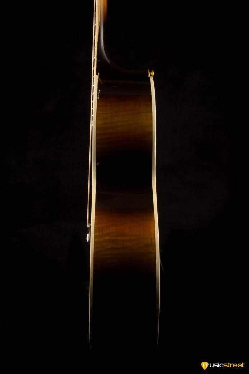 USED - Gibson J200 1963 Refin Sunburst