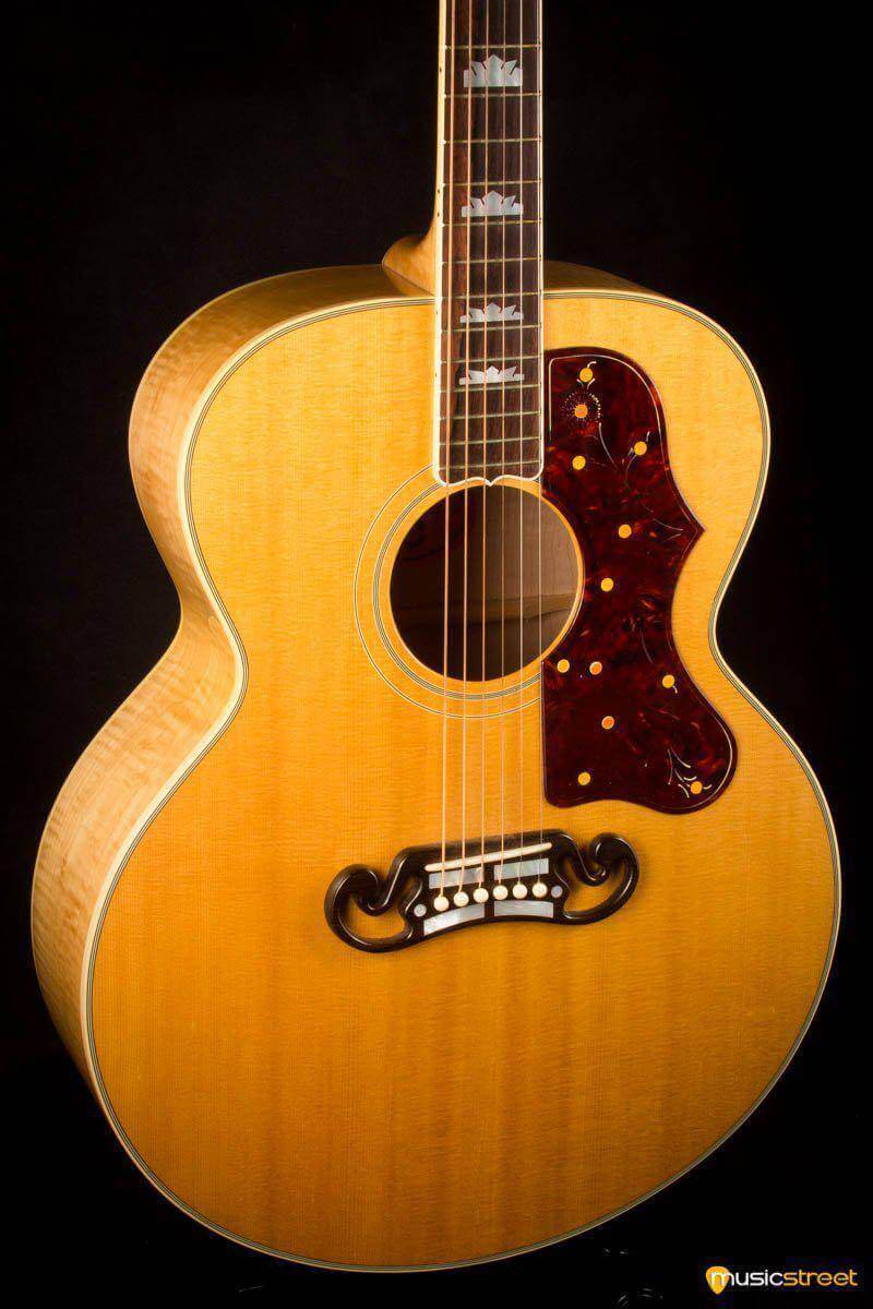 USED - Gibson SJ200 Standard (2003)