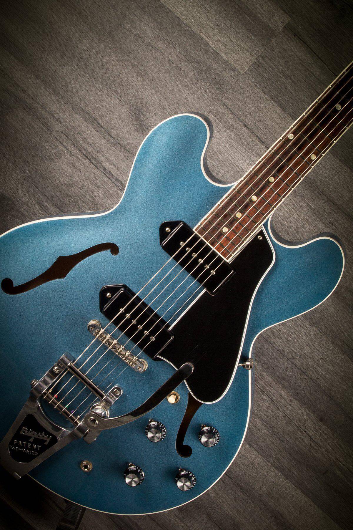 USED - Gibson Memphis Wildwood ES-330 Pelham Blue