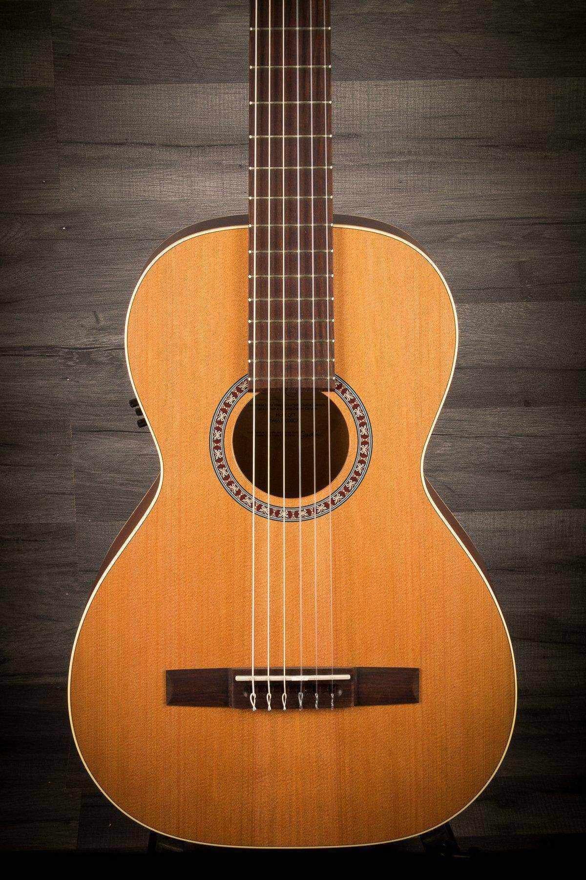 Godin - Motif Q1T