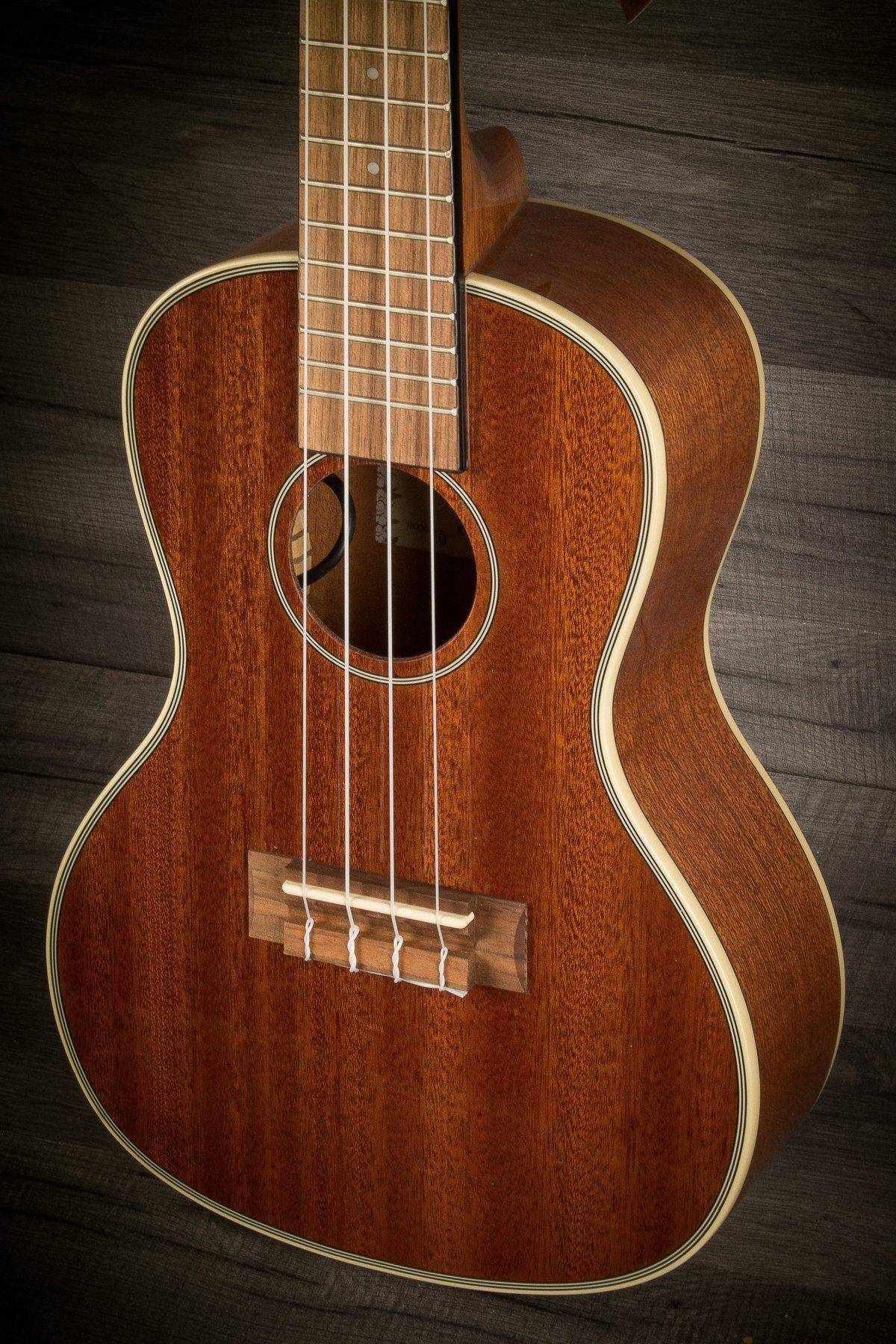 Kala KA-CGE Electro Concert Ukulele
