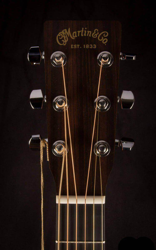 Martin Drs-2 Road Series With Case - MusicStreet