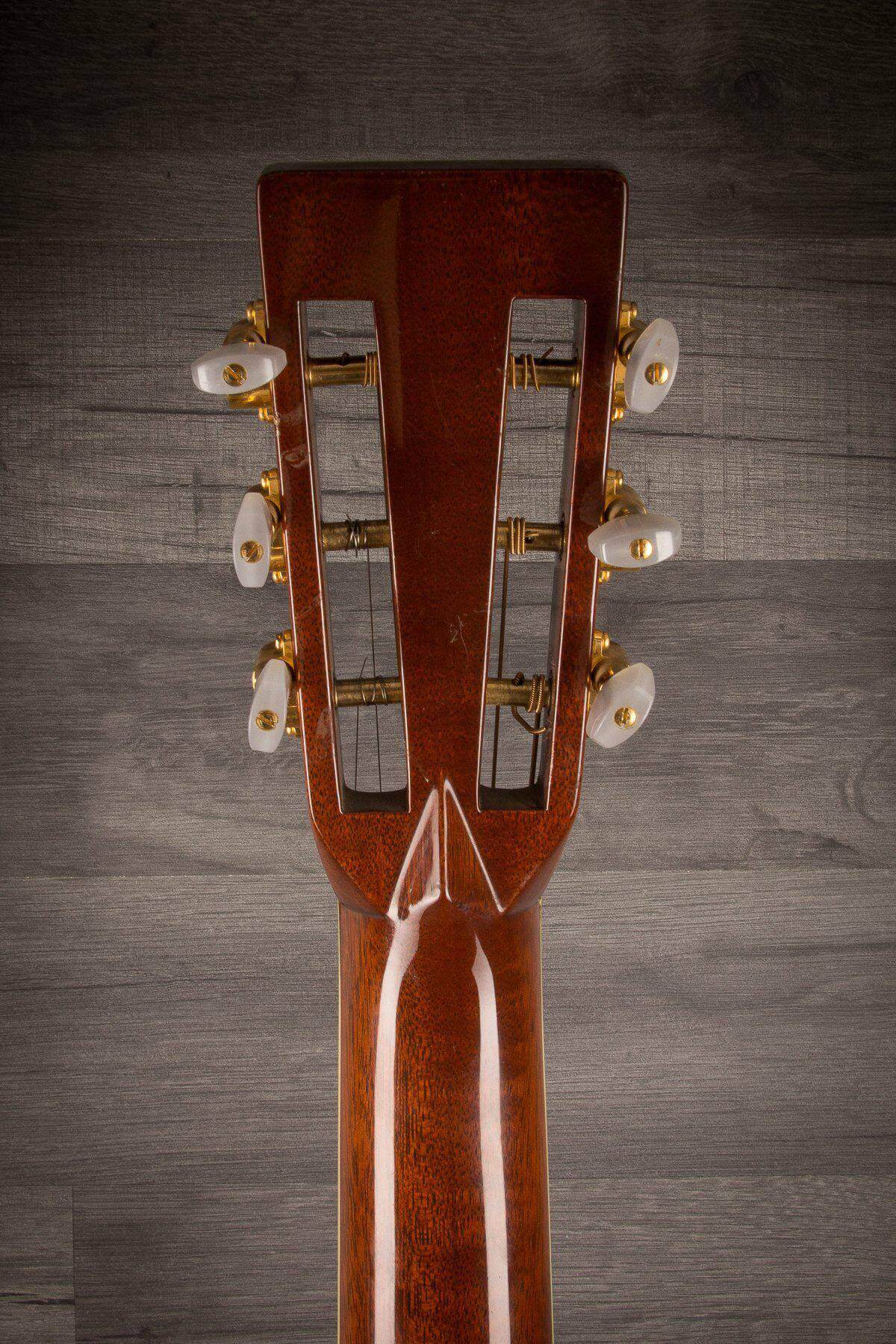 USED - 2004 Martin Custom 0042