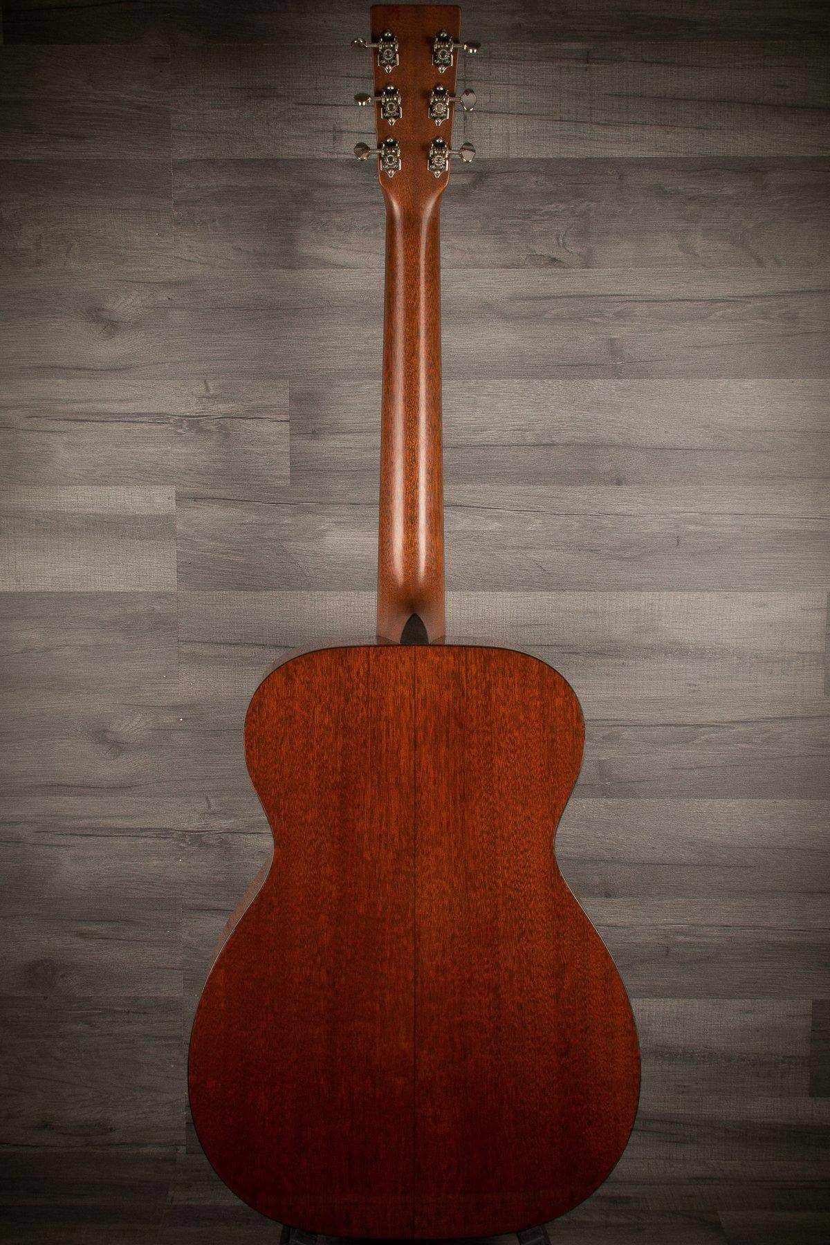 USED - Martin 0018V Acoustic