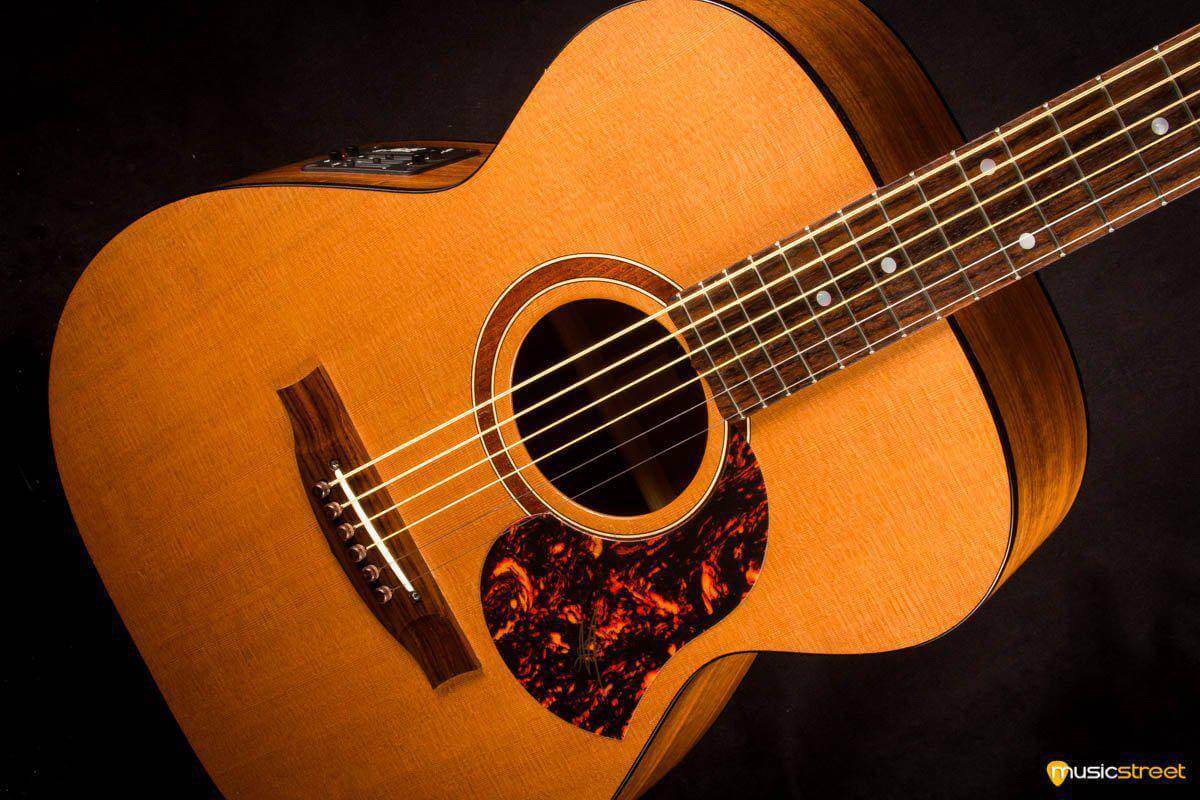 USED - Maton Srs808 With Hard Case