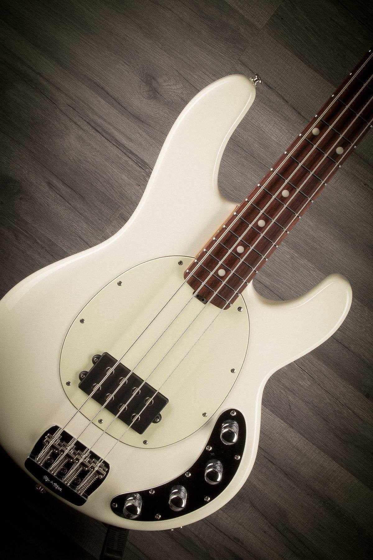 USED - MusicMan Stingray 2018 - Ivory White