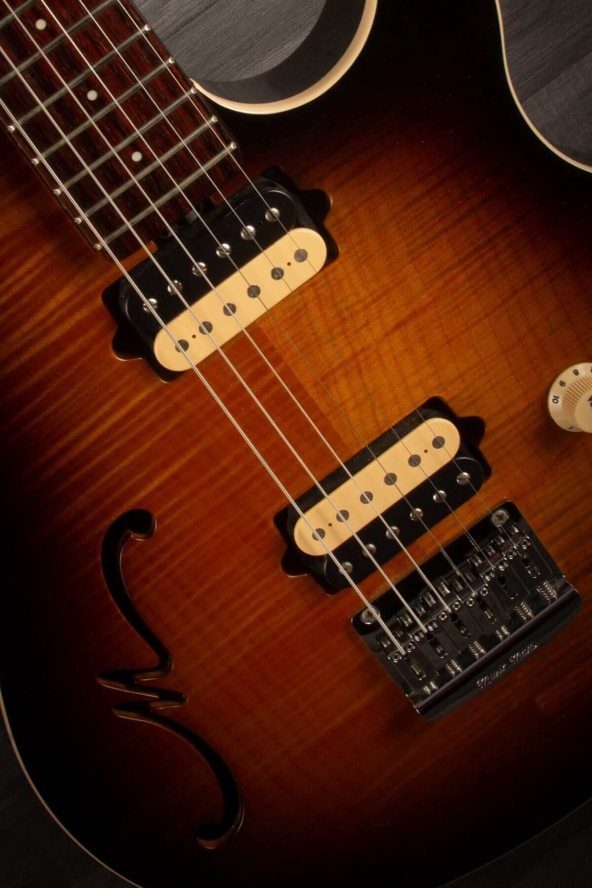USED - MusicMan Axis Supersport Semi-hollow - Tobacco Sunburst