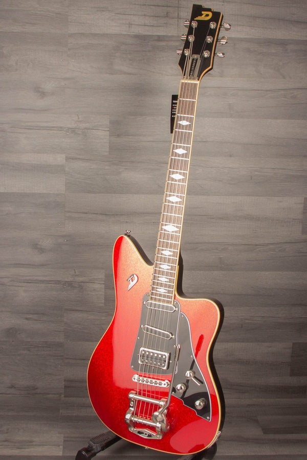 Duesenberg Paloma Red Sparkle Incl. Hard Case - MusicStreet